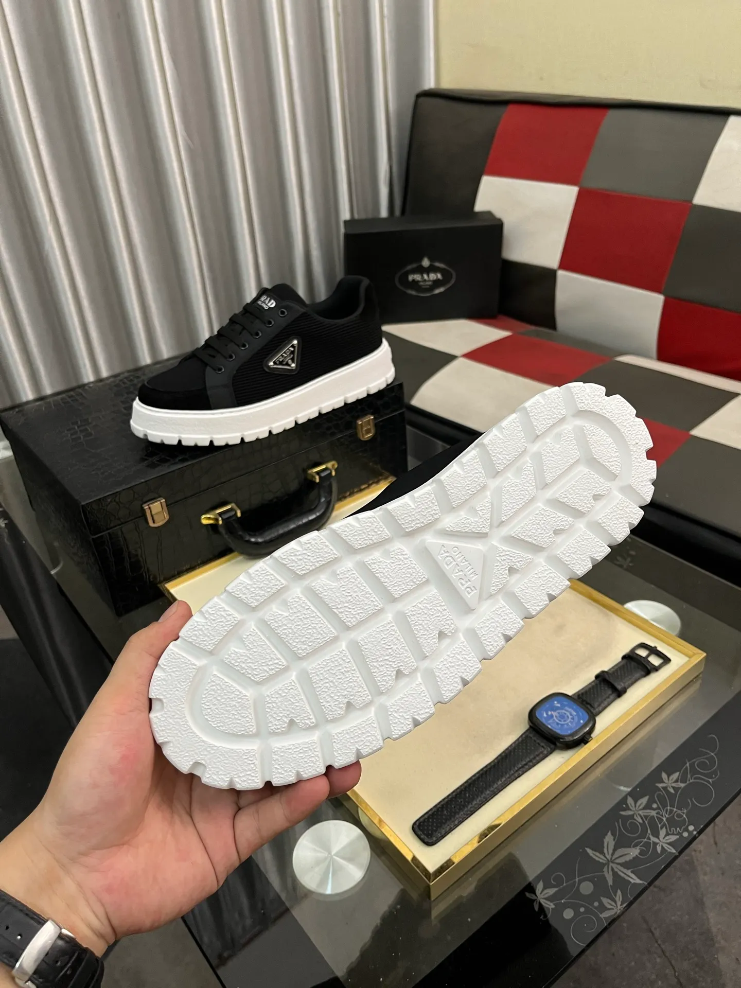 Men's Men's Shoes💰440⌚️⌚️《PRADA*》The latest and most popular casual shoes, top brand [seduce] luxury~purchasing agent, top~quality. [Strong] The upper is made of imported breathable special materials ➕ breathable feet (•) with fine workmanship. Original stylish and stylish soft rubber wear-resistant outsole, light and comfortable on the foot, size: 38-445️⃣colors available
